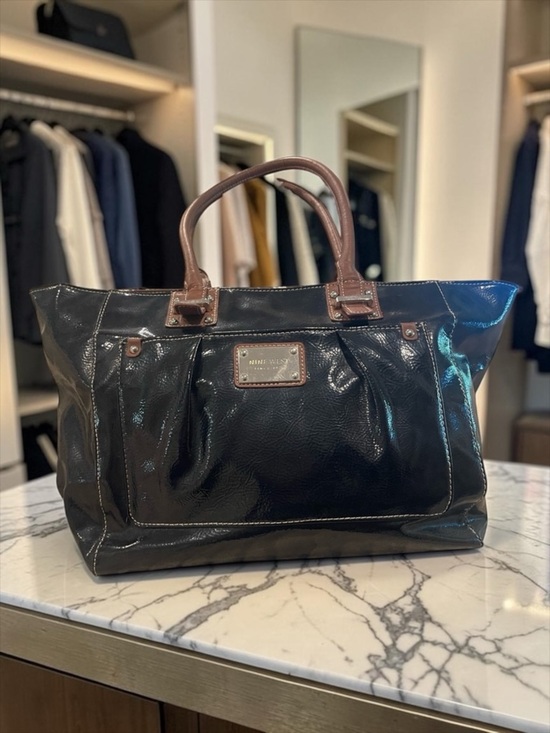 Nine West Handbags - Nine West Black Patent Laptop Briefcase Tote Shoulder Strap​​